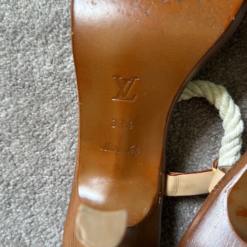 Louis Vuitton Cream and Tan Heels Elegant Design - Picture 5 of 5